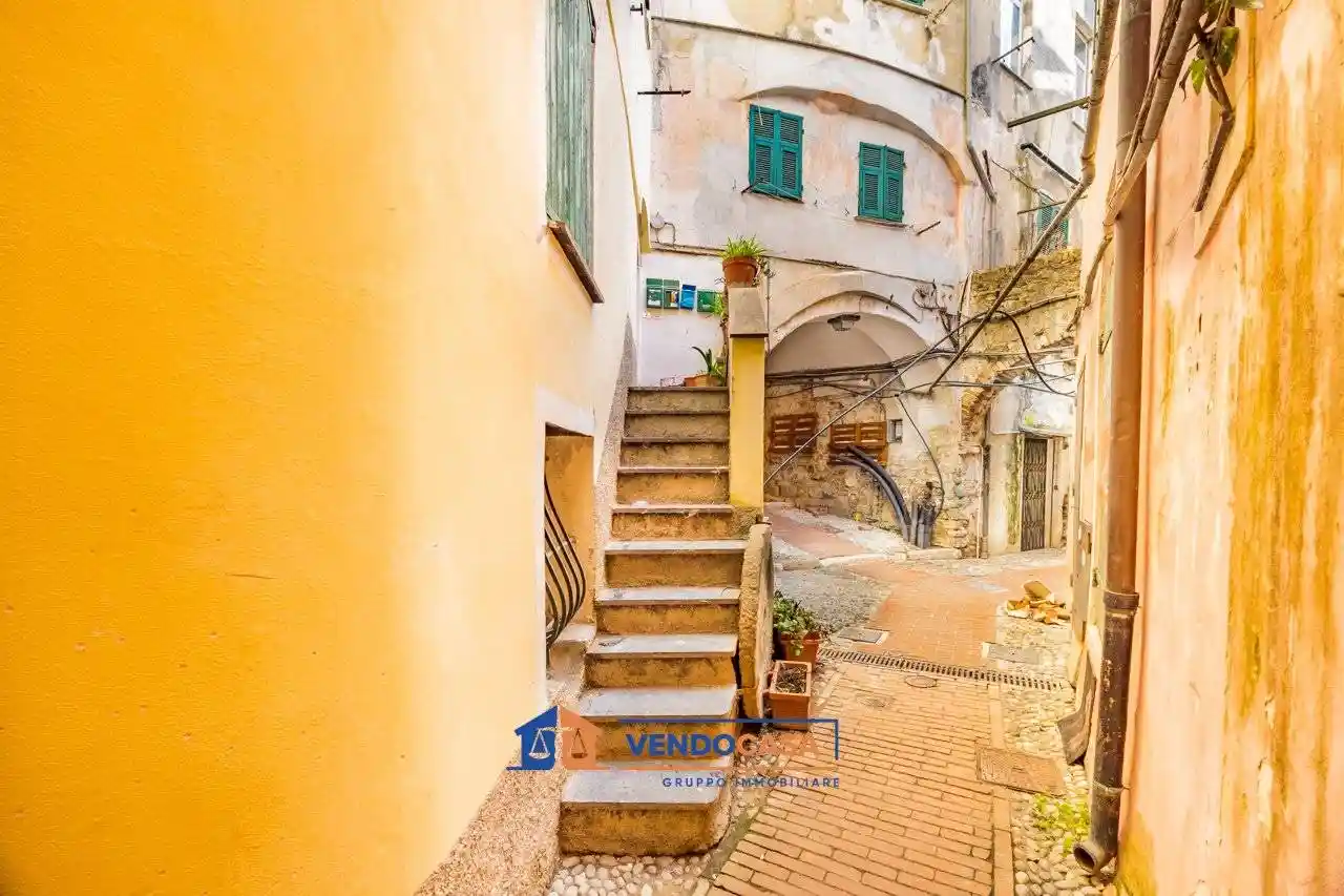 Trilocale via del Popolo 28, Centro Storico, Sanremo - foto 3