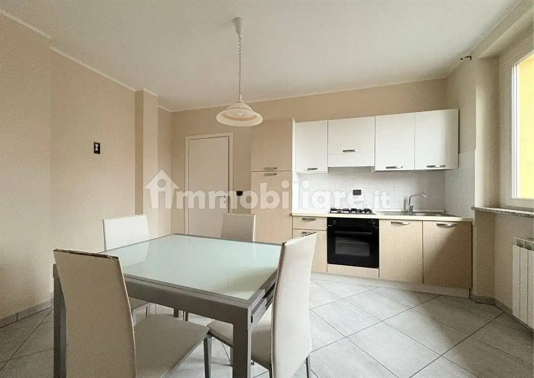 Appartamento in affitto a Vezza d'Alba