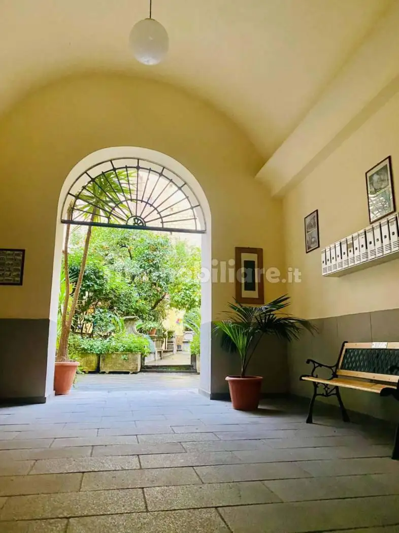 Appartamento in affitto a Napoli