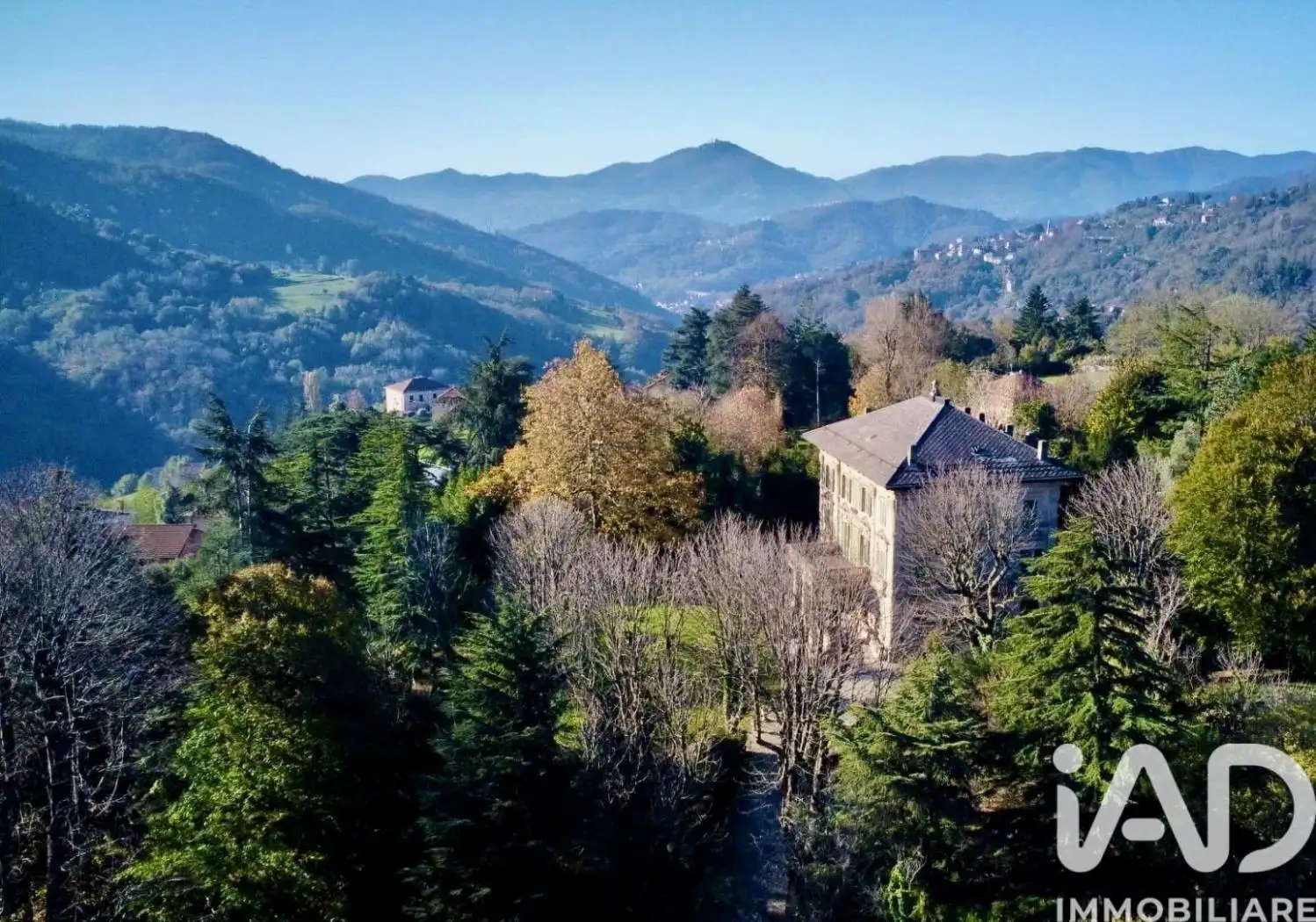 Villa in vendita a Mignanego