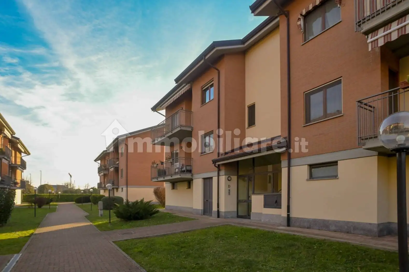 Trilocale via Fausto Coppi 7, Centro, Leinì - foto 3