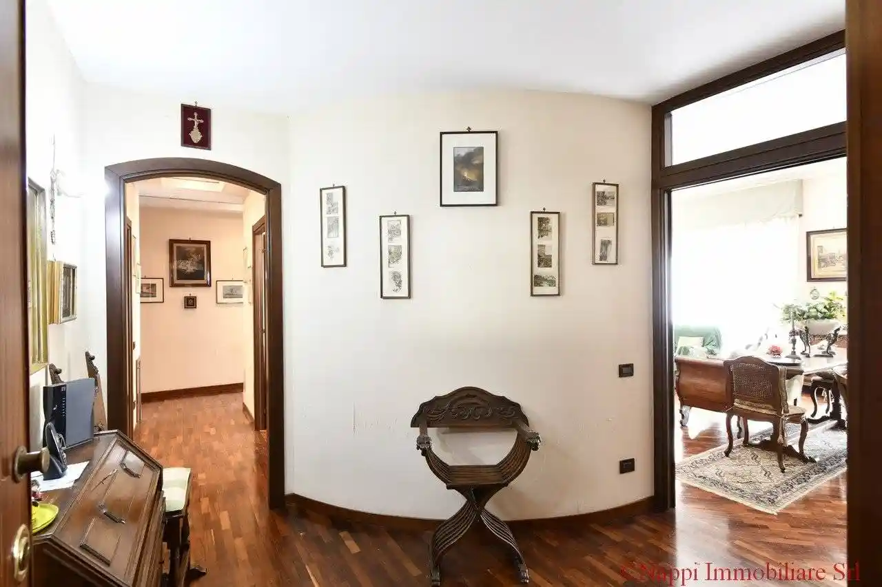 Appartamento corso Vittorio Emanuele 110, Piazza Amedeo - Parco Margherita, Napoli - foto 4