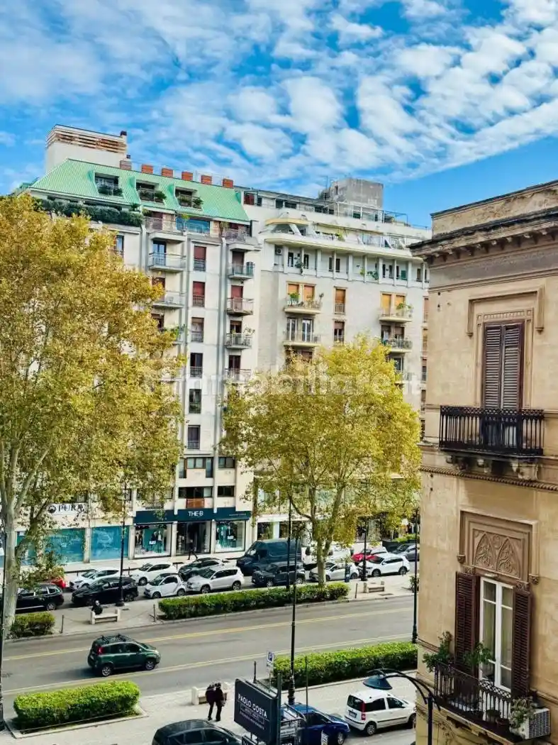 Bilocale via Trapani 1/D, Politeama - Ruggiero Settimo, Palermo - foto 2