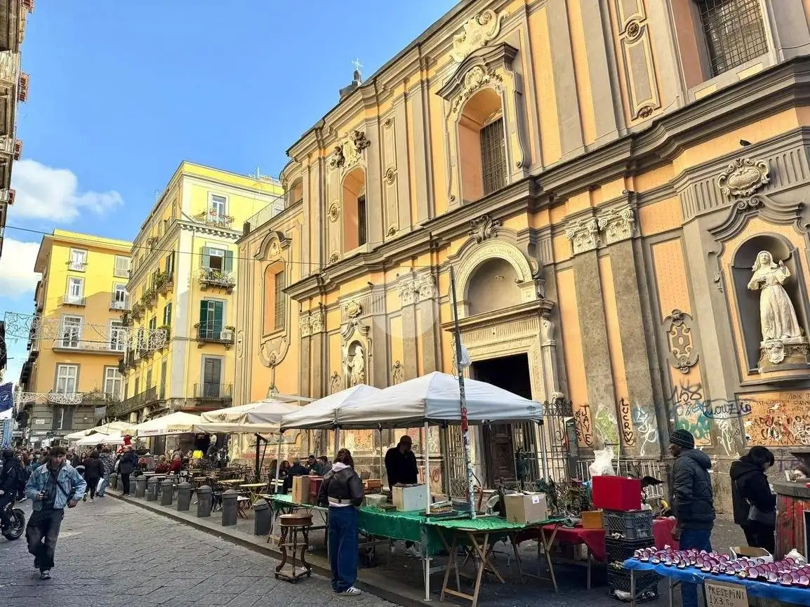 Appartamento in affitto a Napoli