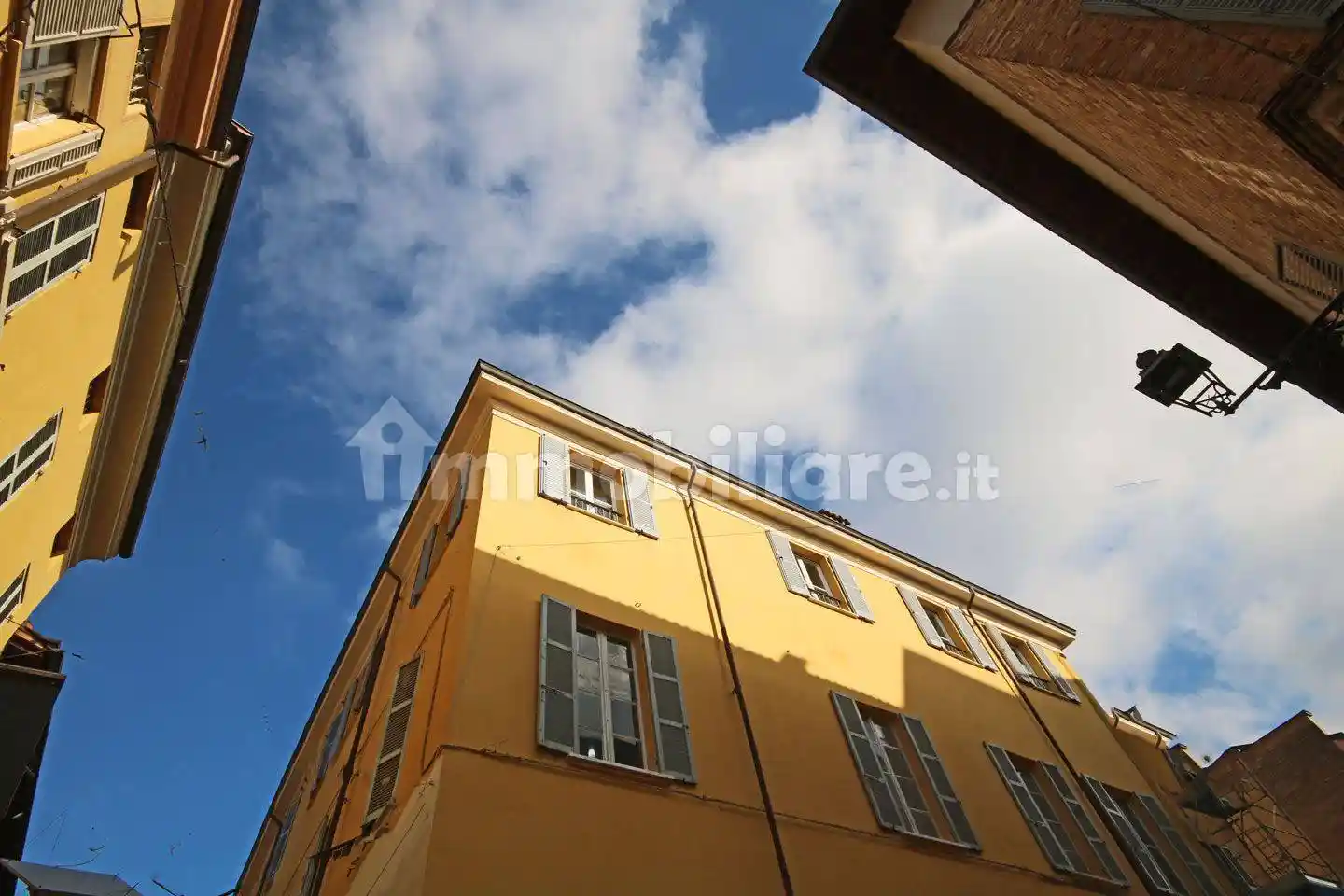 Appartamento in vendita a Parma