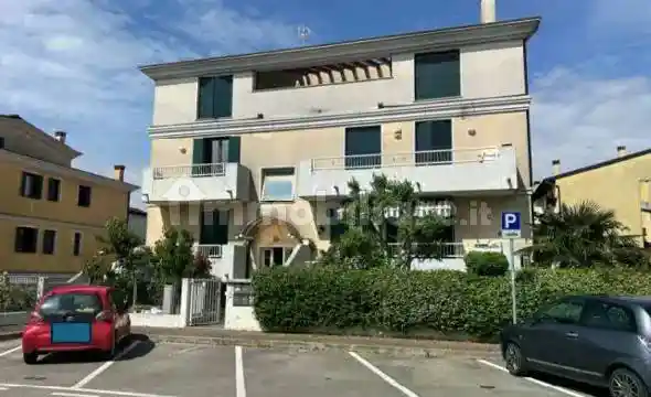 Appartamento in vendita a Fossò