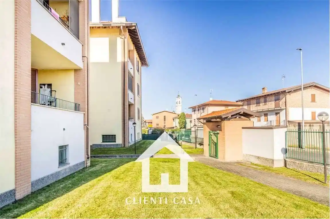 Trilocale via Primo Levi, 28, Landriano - foto 3