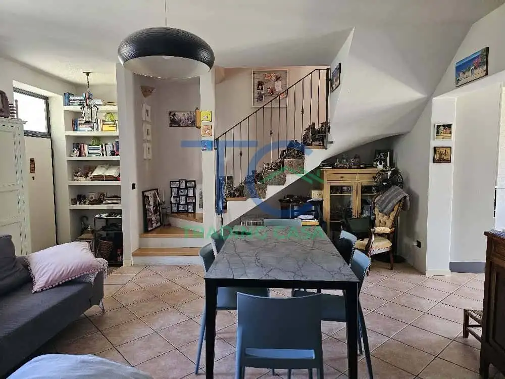 Villa in vendita a Calendasco