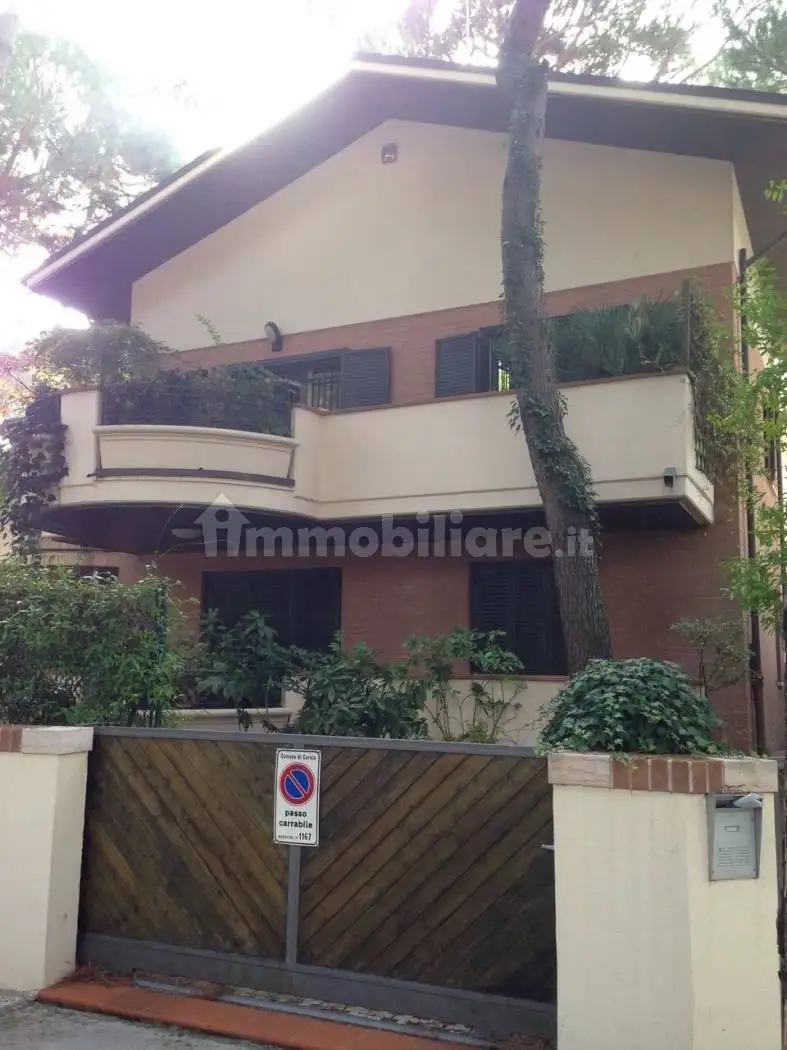 Casa indipendente in affitto a Cervia