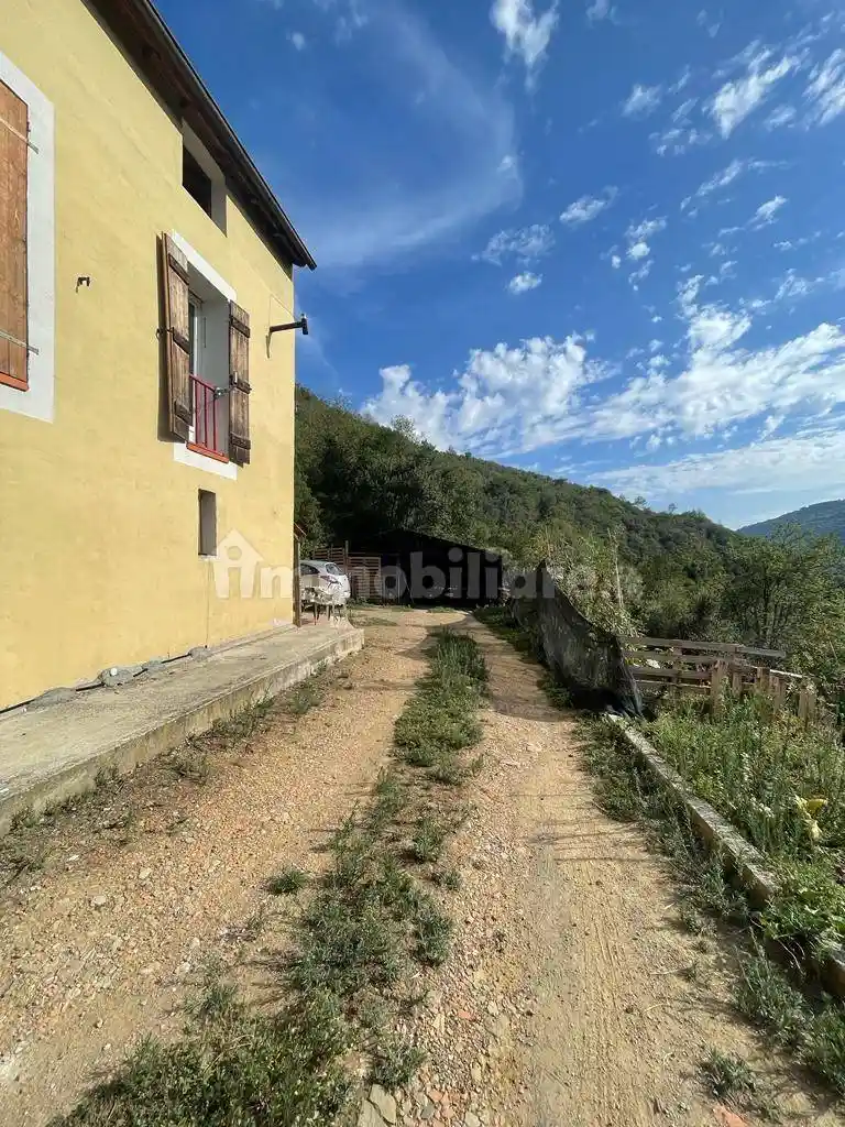 Villa in vendita a Dolceacqua