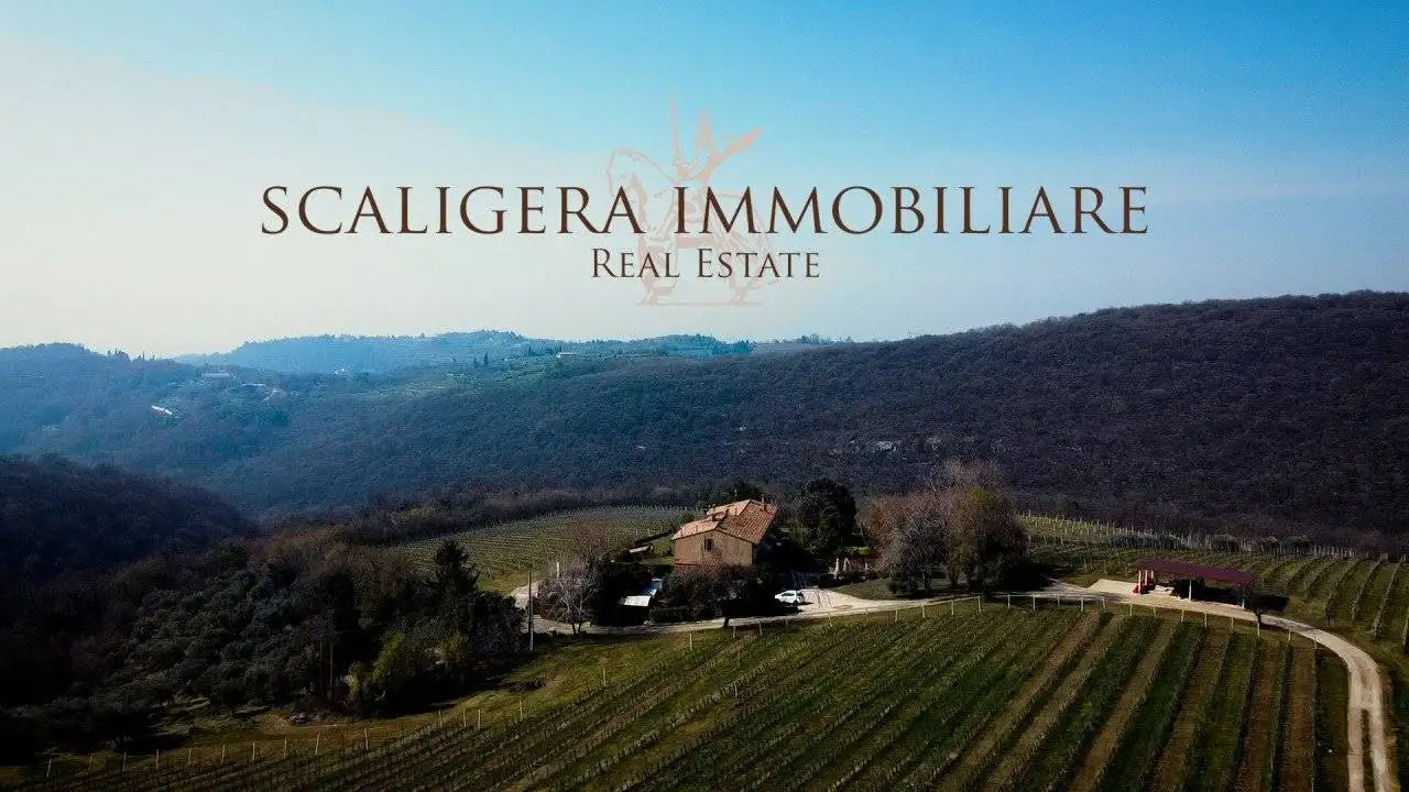 Villa in vendita a Verona