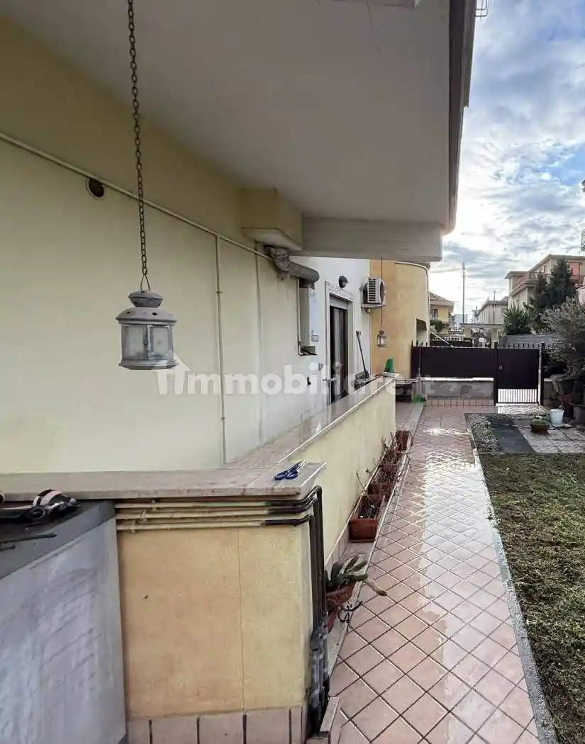 Quadrilocale via Trilussa 15, Montarelli - Via dei Giardini, Aprilia - foto 3