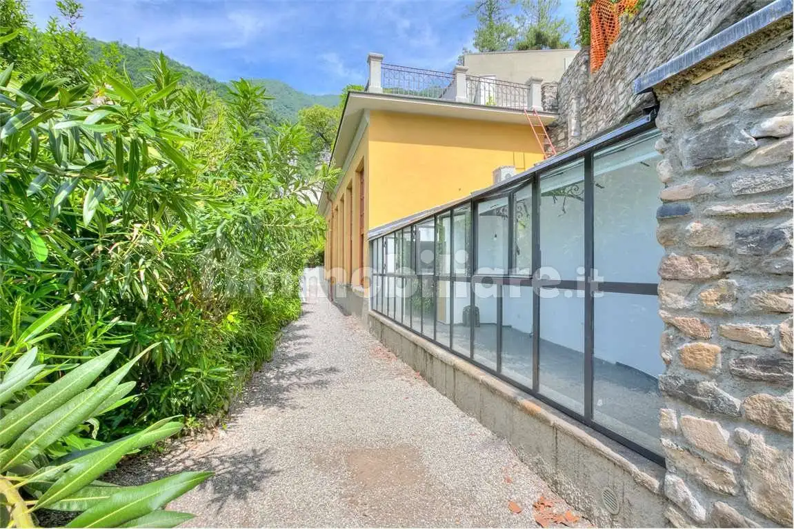 Appartamento in vendita a Moltrasio