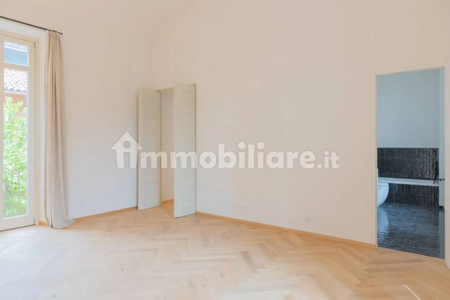 Appartamento via Vittorio Emanuele II 3, Centro Storico, Chieri - foto 2