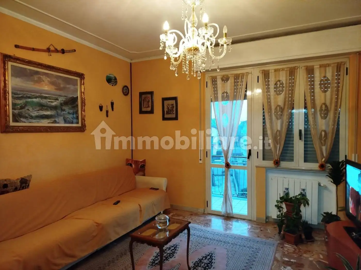 Appartamento in vendita a Piacenza