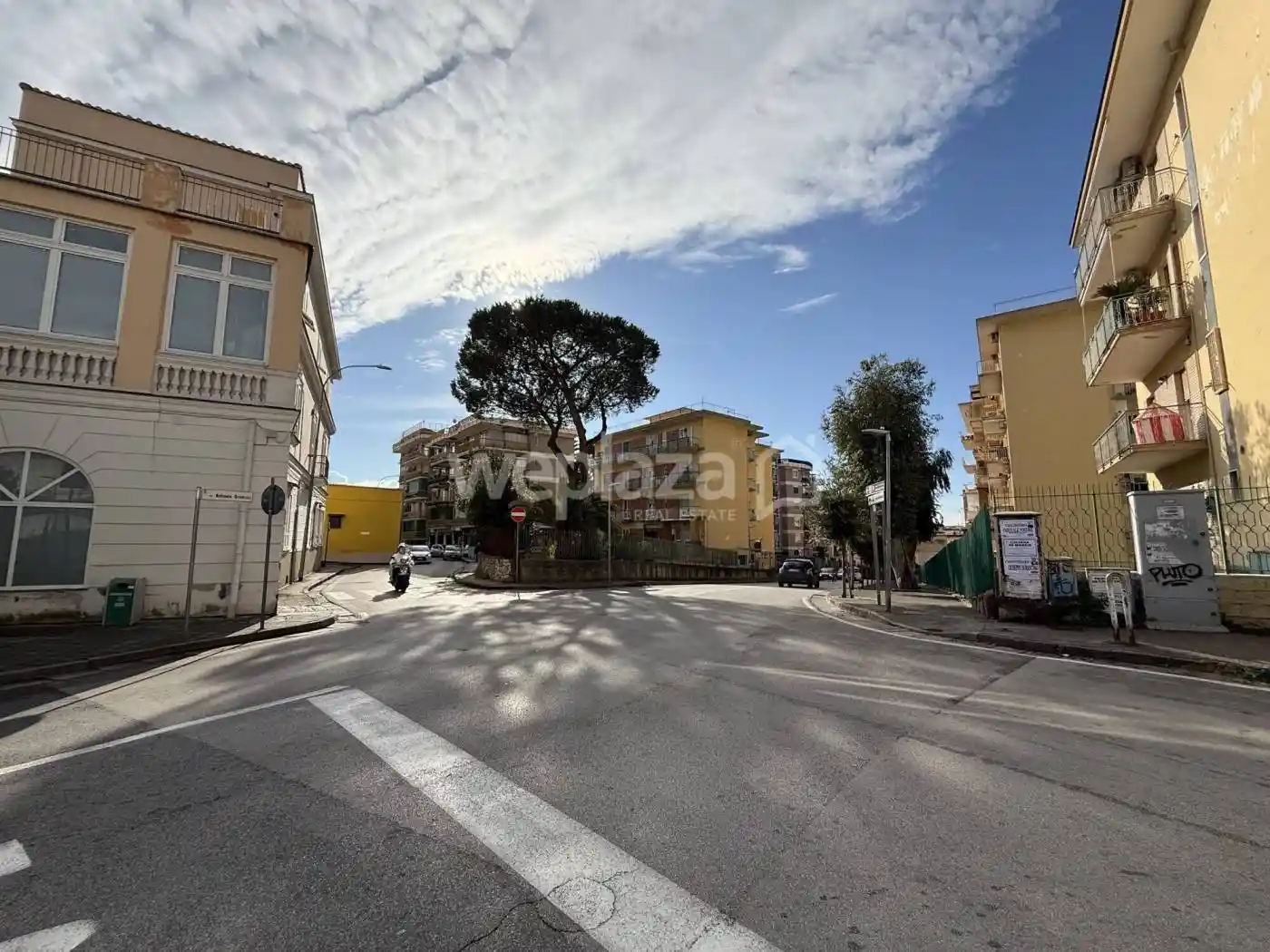 Trilocale da ristrutturare, quarto piano, Centro, Ercolano - foto 2