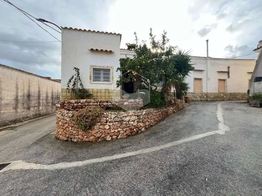 Terratetto unifamiliare C/da Colombaio Lasagna, Contrade Extraurbane, Marsala - foto 2