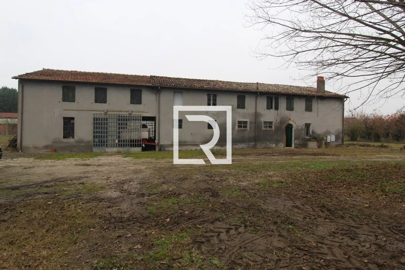 Villa in vendita a Russi