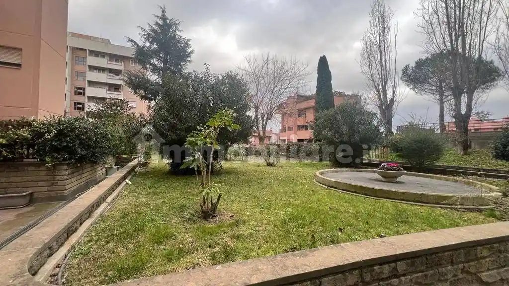 Trilocale via Primo Carnera 37, Rinnovamento, Roma - foto 4