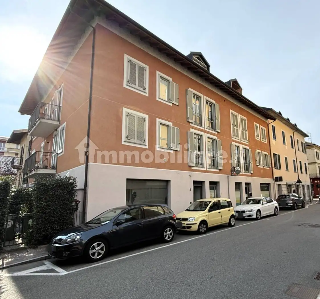 Appartamento in vendita a Arona