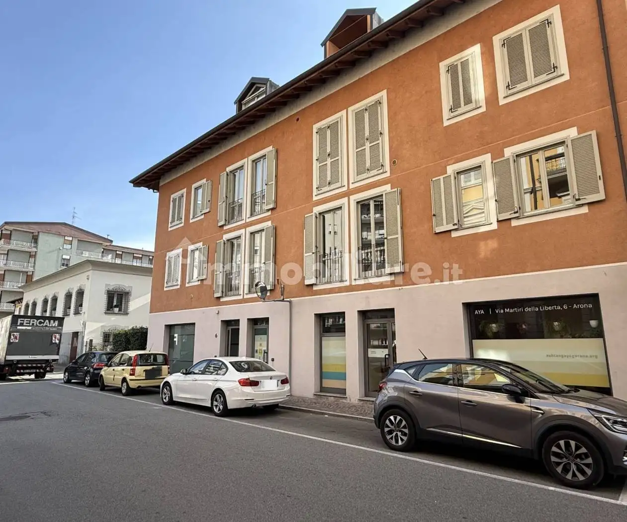 Monolocale via Martiri della Libertà 6, Centro, Arona - foto 2
