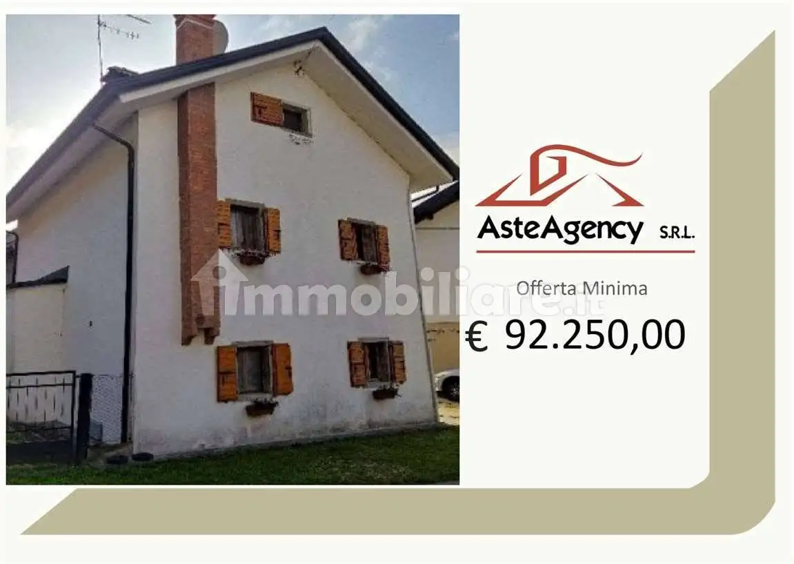 Casa indipendente in asta a Alpago
