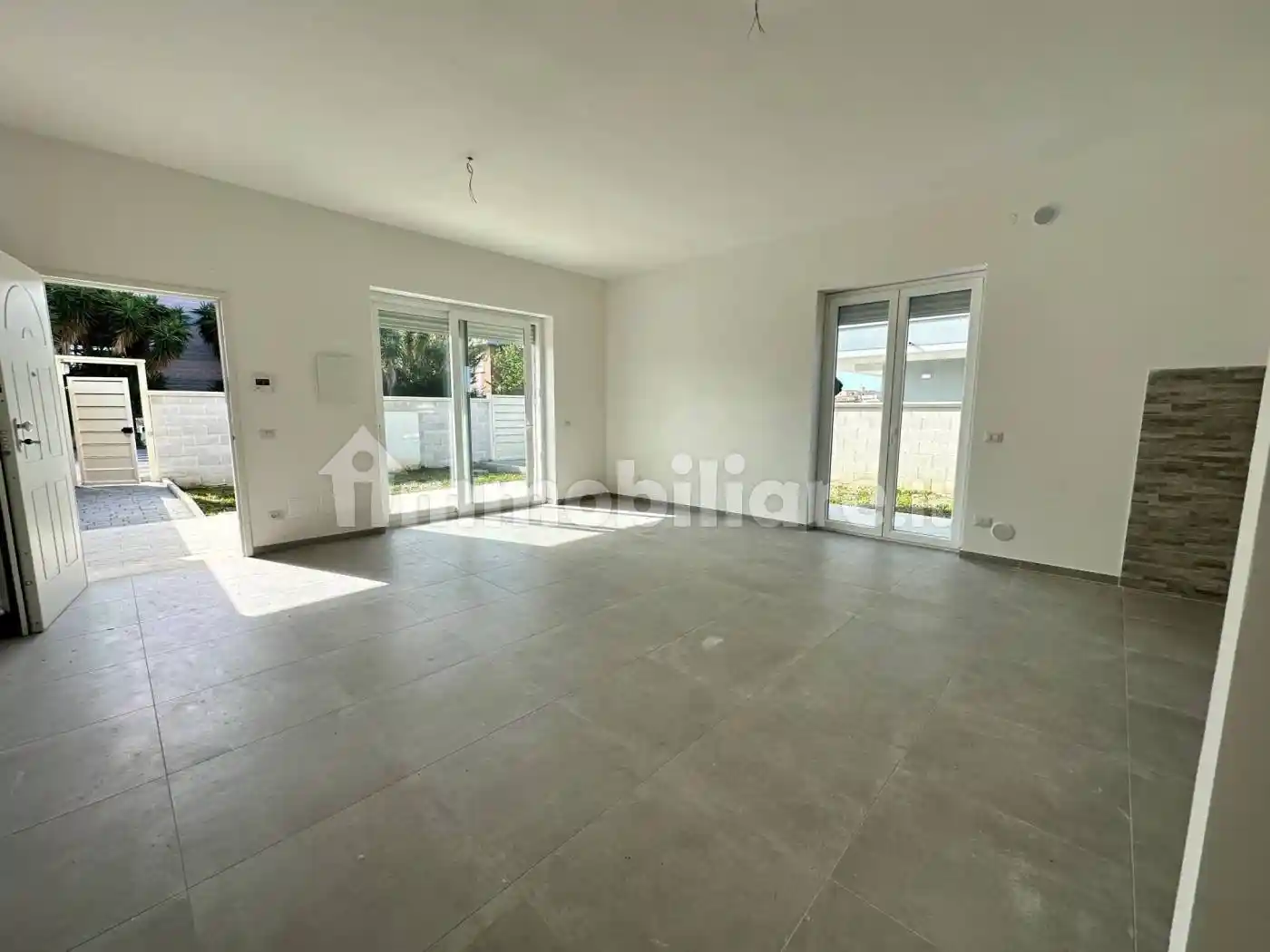 Villa unifamiliare via Fratelli Bandiera, Zona Domitilla, Ladispoli - foto 5