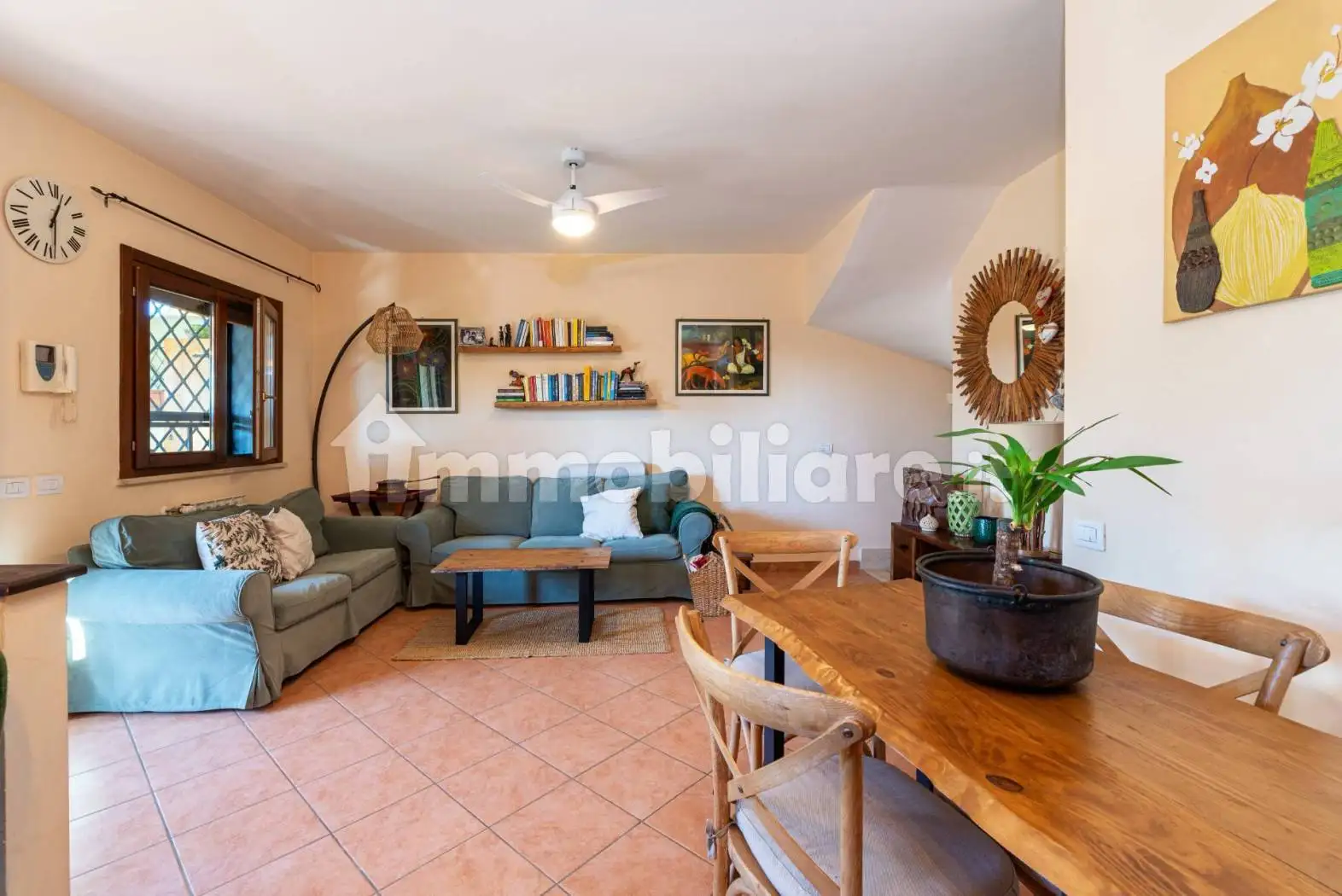 Villa plurifamiliare in vendita a Roma