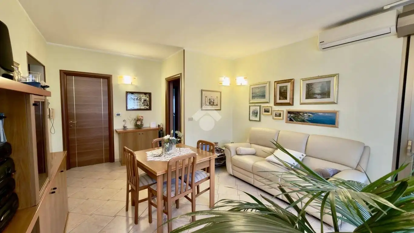 Quadrilocale via Chio' 50, Centro, Crescentino - foto 3