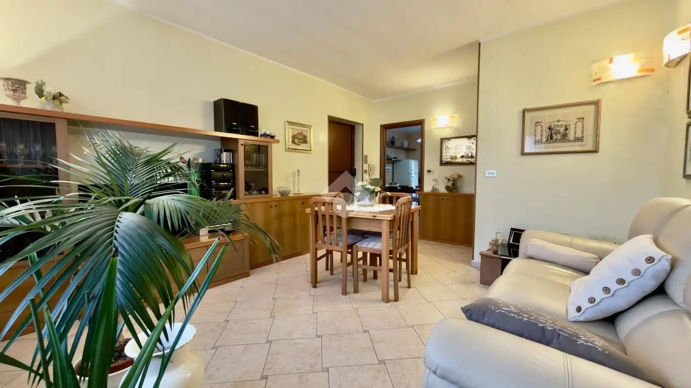 Quadrilocale via Chio' 50, Centro, Crescentino - foto 5