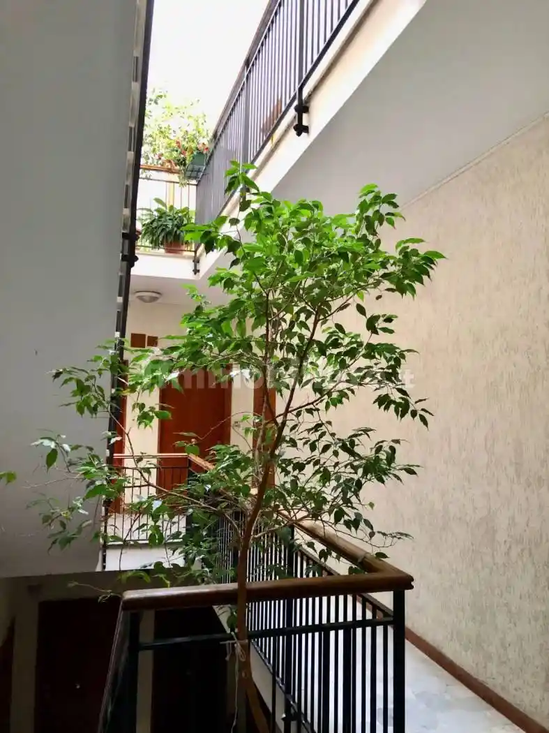 Trilocale via Monte Sei Busi 19, Rivarolo, Genova - foto 3