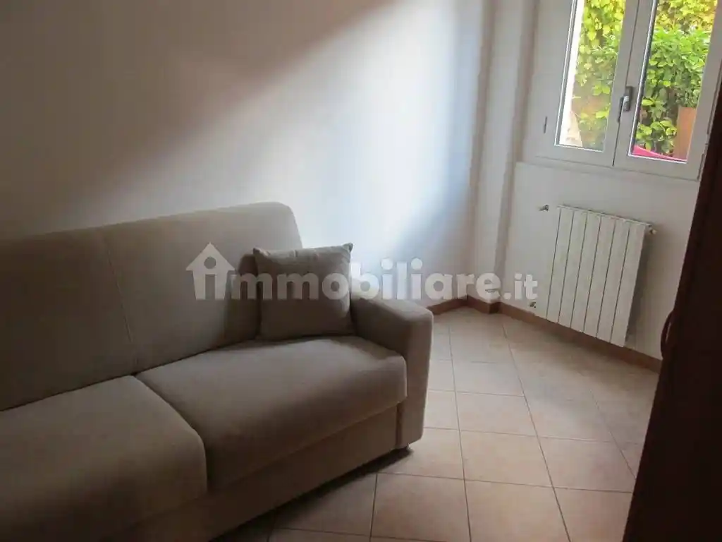 Trilocale ottimo stato, primo piano, Ponte Chiasso, Como - foto 3