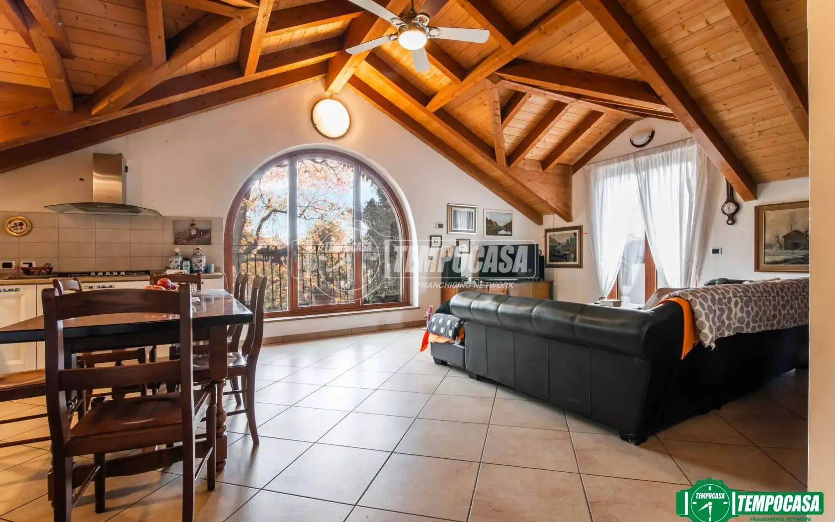 Villa in vendita a Garbagnate Milanese