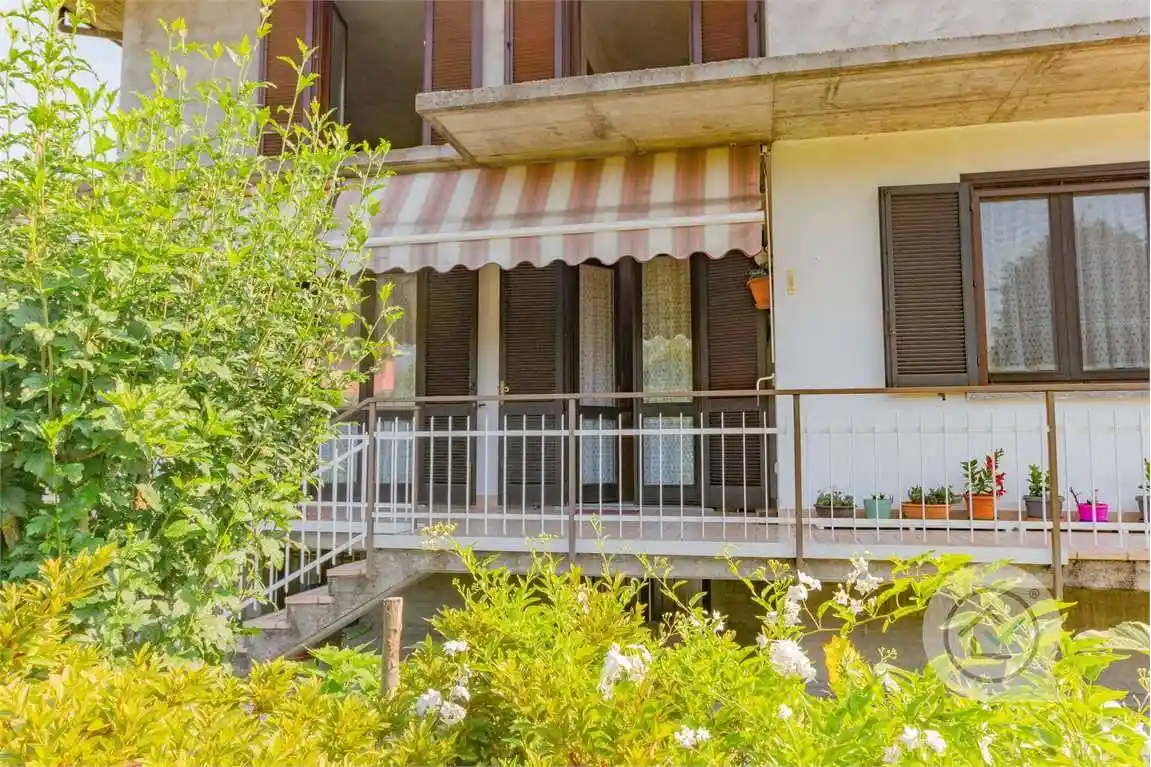 Villa bifamiliare via Dei Rogoreè, Cazzago Brabbia - foto 3