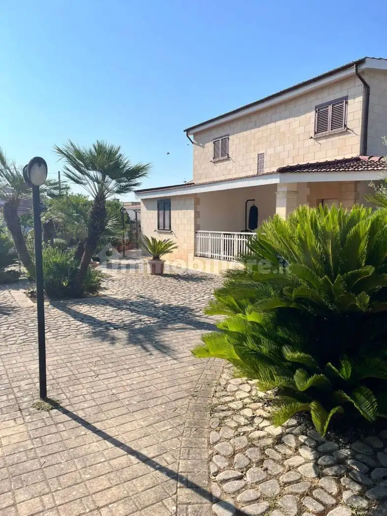Villa in vendita a Taranto