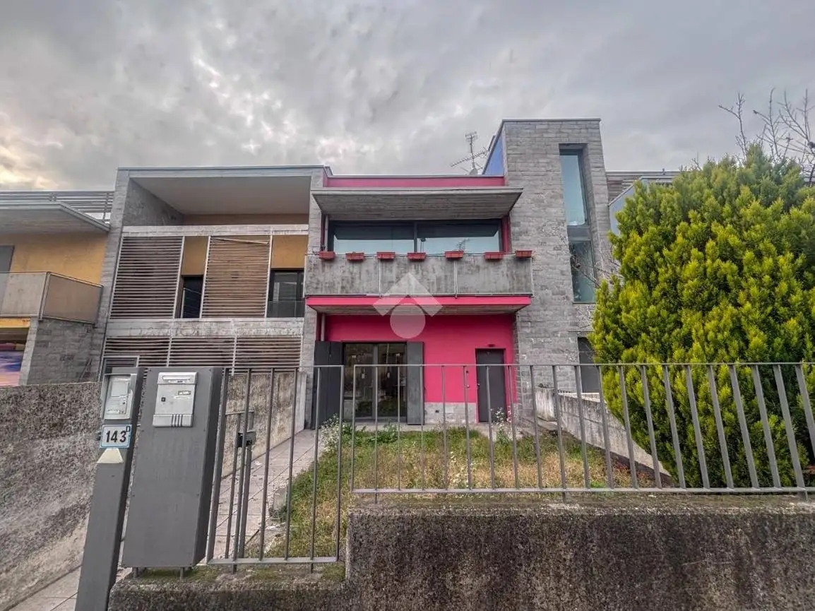 Appartamento in vendita a Calcinato