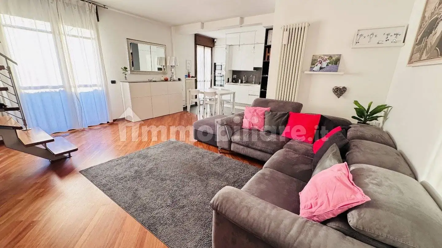 Appartamento in vendita a Reggio Emilia