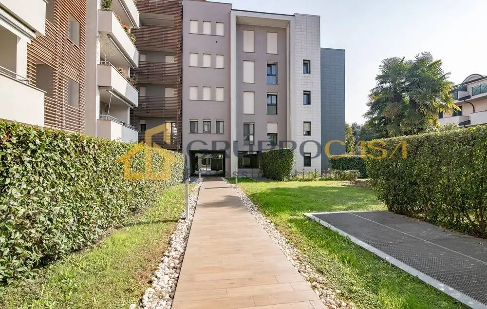 Trilocale via Giuseppe Verdi 53, Centro, Cernusco sul Naviglio - foto 2