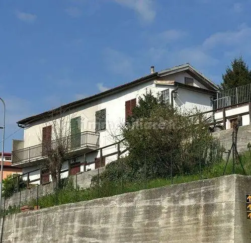 Villa in vendita a Carcare