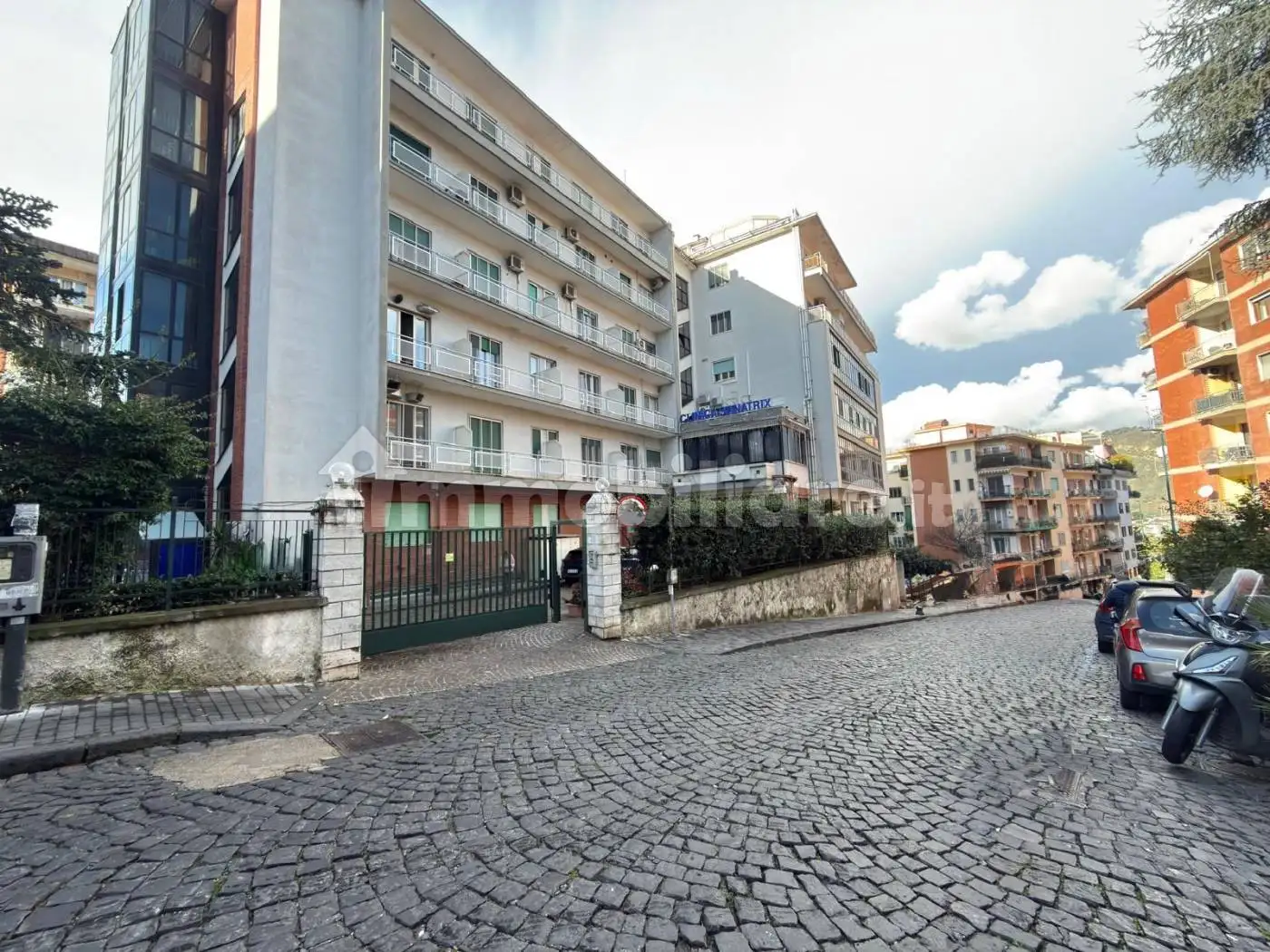 Appartamento in vendita a Napoli