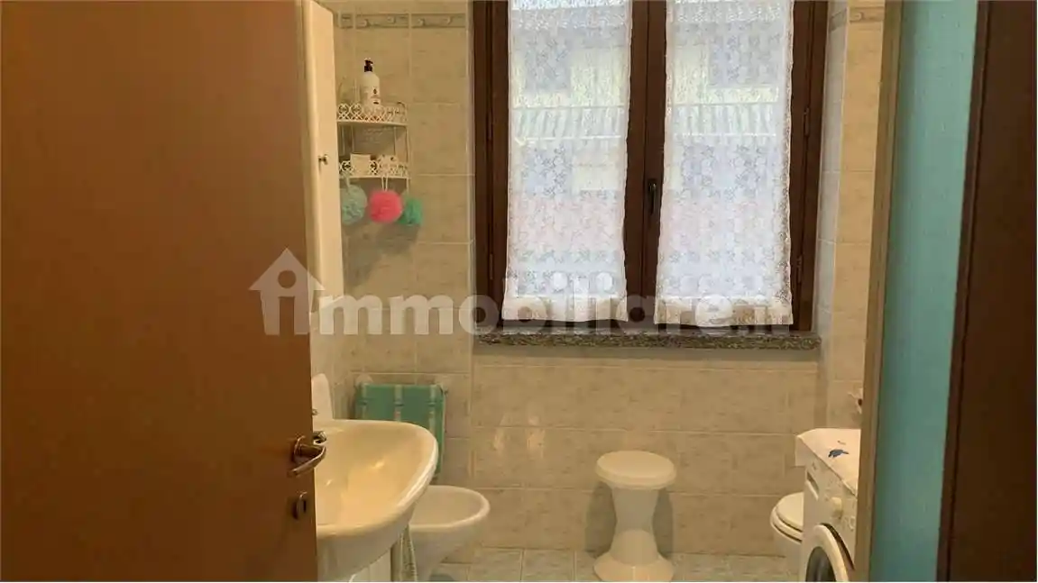 Trilocale via Cesare Battisti, 1, Centro, Lurate Caccivio - foto 5