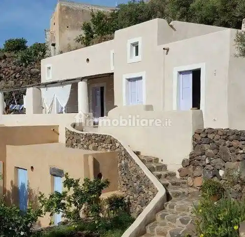 Villa in vendita a Lipari