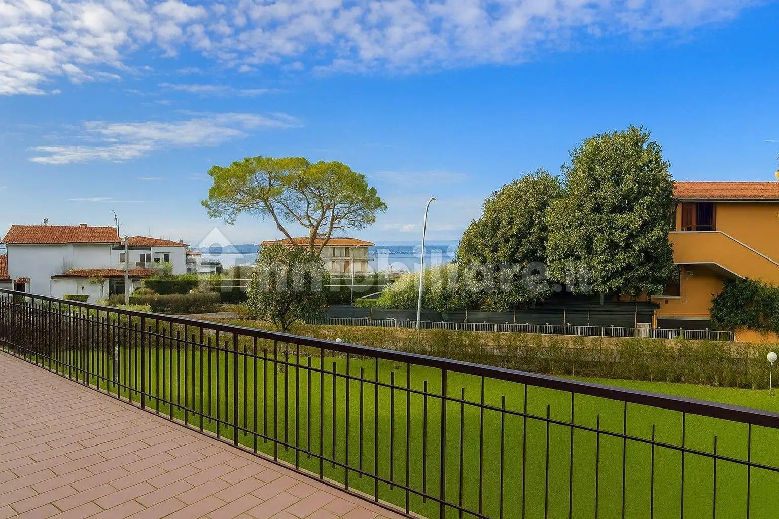 Appartamento in vendita a Sirmione