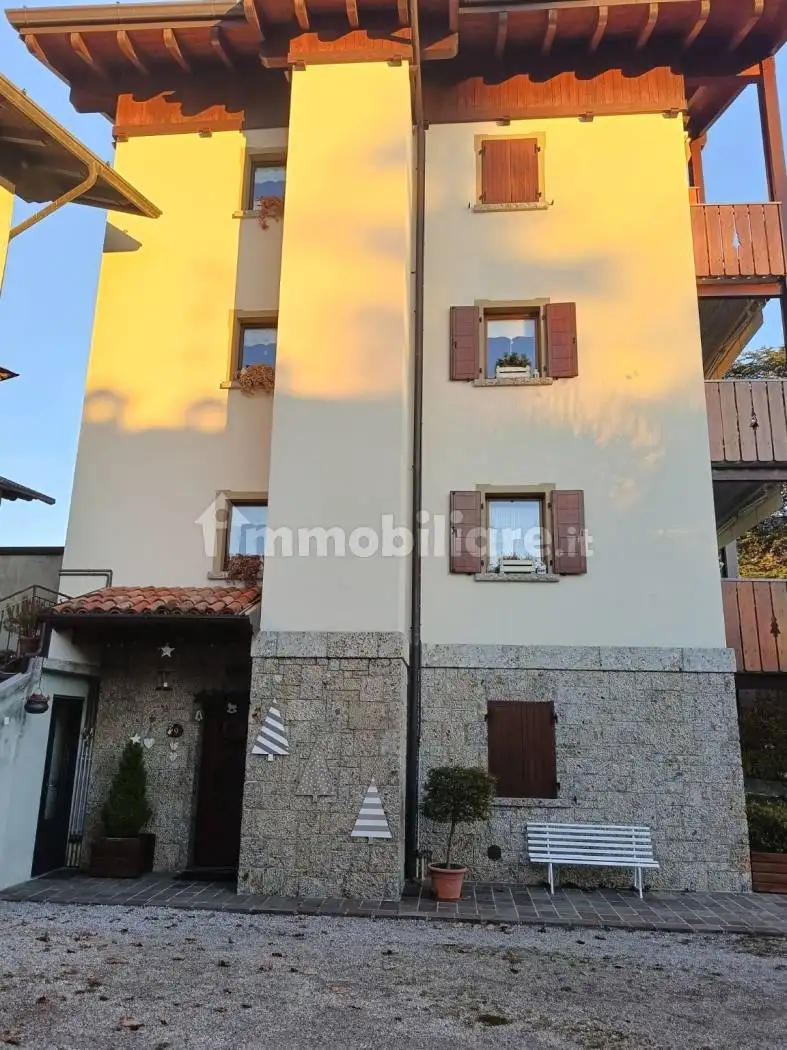 Appartamento in affitto a Castione della Presolana