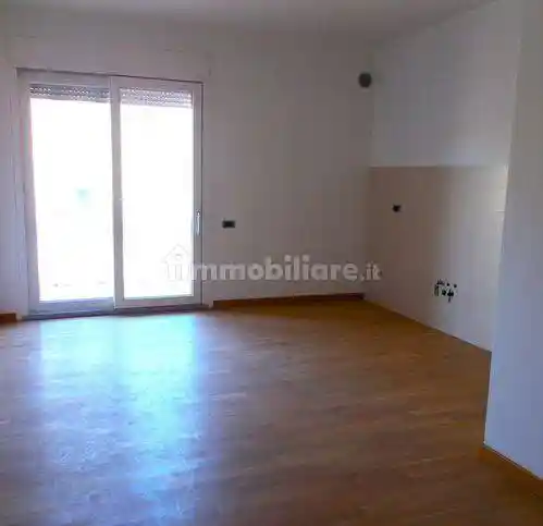 Trilocale ottimo stato, terzo piano, Sonnino, Cagliari - foto 3