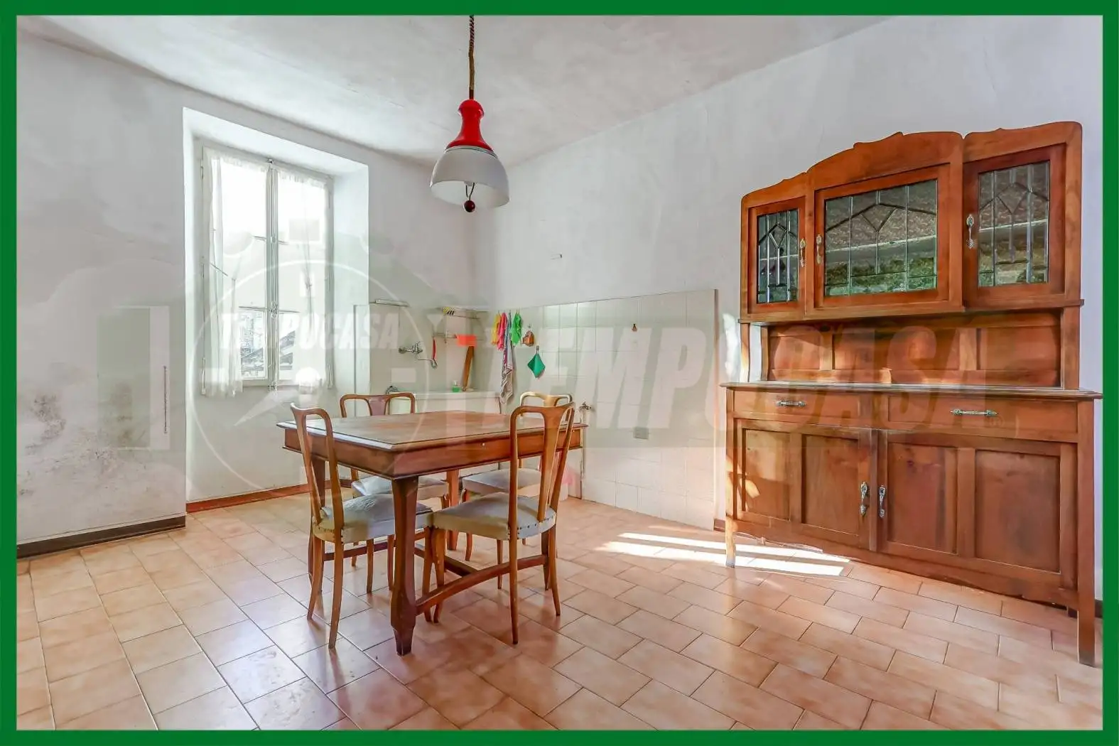 Casa indipendente in vendita a Leggiuno