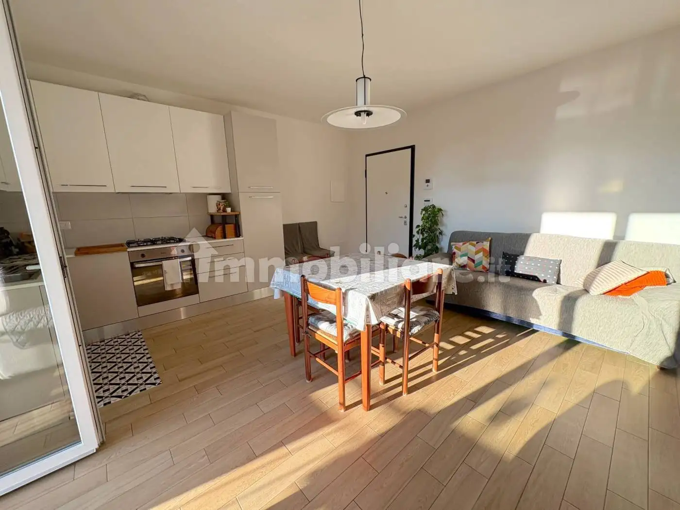 Trilocale via Don Giuseppe Arcangeli 8, Zarini - Valentini, Prato - foto 2