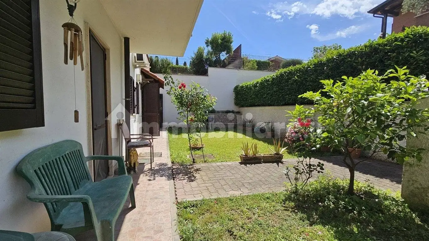 Villa in vendita a Guidonia Montecelio