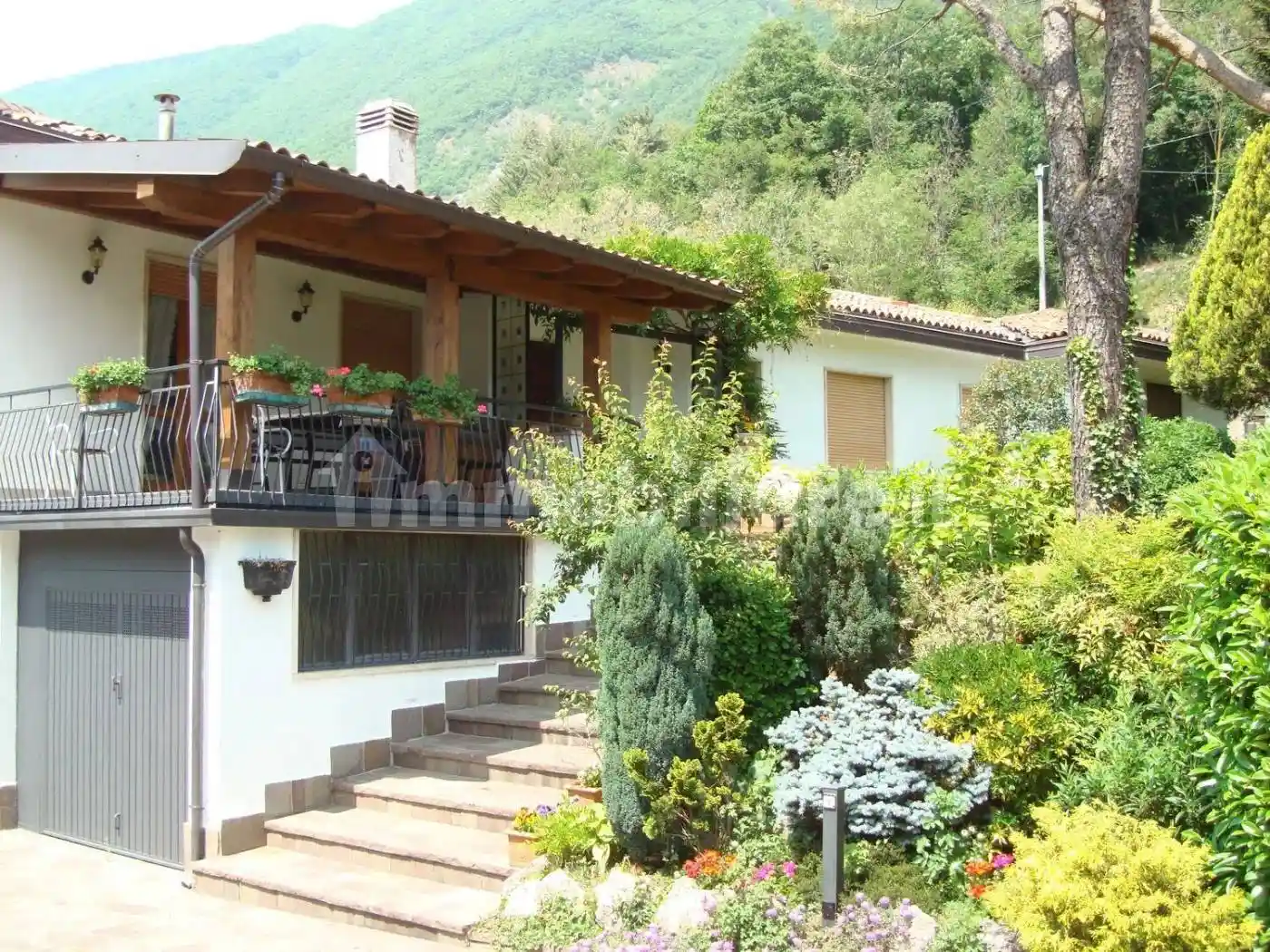 Villa unifamiliare via Partigiani No Number, Endine Gaiano - foto 2