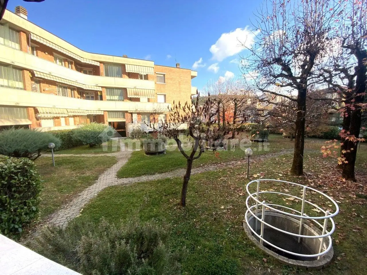 Appartamento corso Michele Coppino 13, Centro, Alba - foto 2